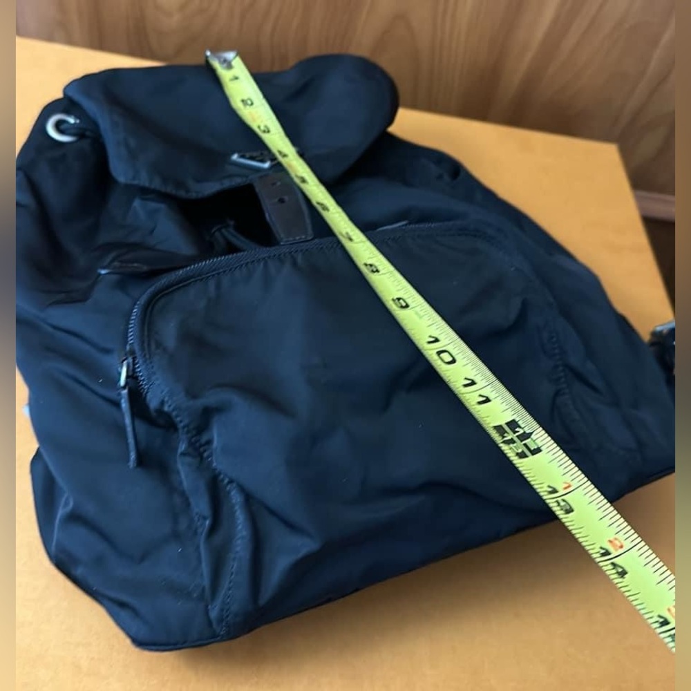 SOLD ❌❌❌❗️🖤🖤🖤PRADA Blk Nylon Classic 
Medium Backpack🖤🖤🖤 - Picture 15 of 16